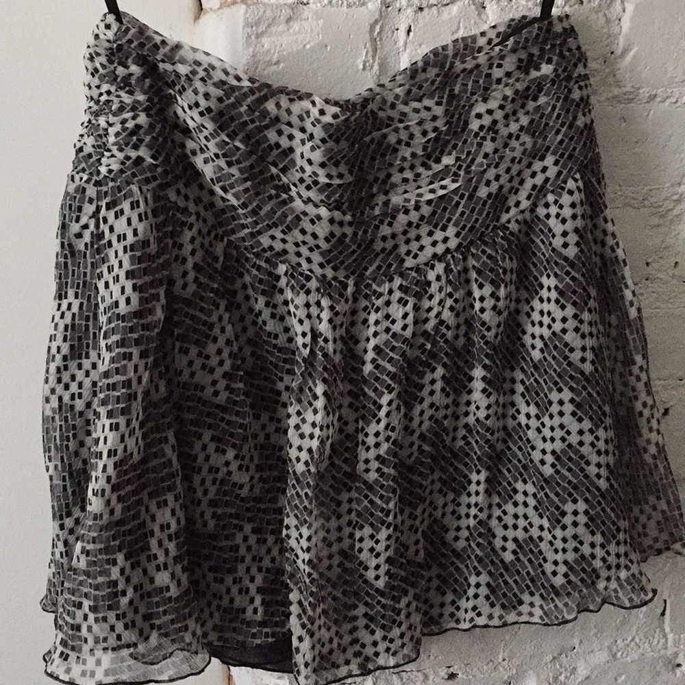 EXPRESS Skirt in Size 0
